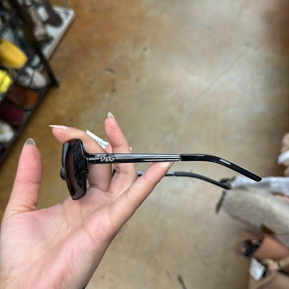 Dolce & Gabbaba Sunglasses good condition main image 6